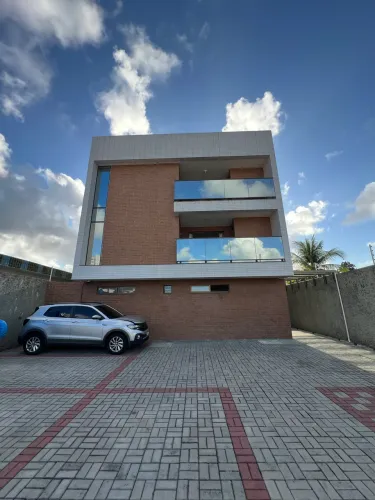 Apartamento térreo com área externa, piscina privativa e área gourmet - Bairro dos Estados