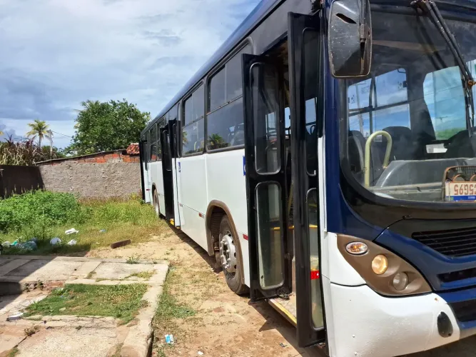 Onibus 1722 2009 carroceria torino