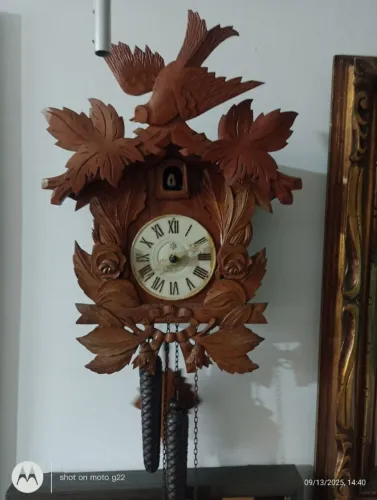 RELÓGIO CUCO MECÂNICO ANTIGO COM MOLAS RARIDADE. !! R$ 2.000