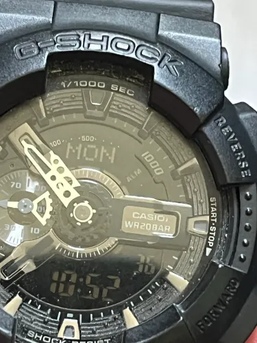 Relógio Casio G-Shock 110GW