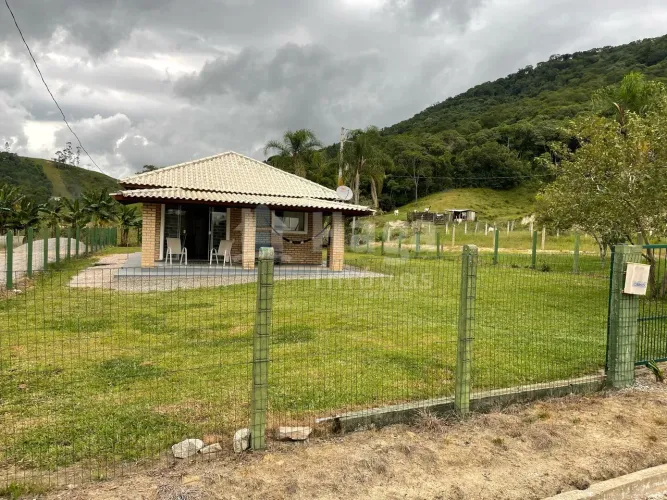 Sítio à venda em Condomínio Fechado em Tijucas/SC