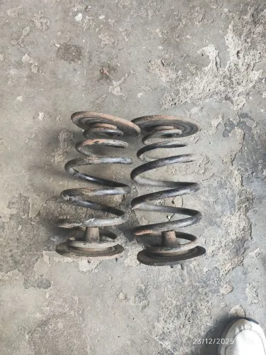 Molas trás VW Saveiro G7 G8 