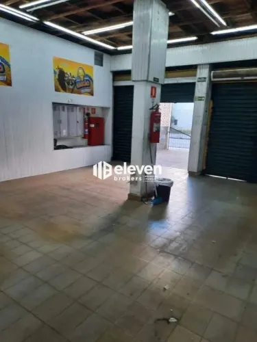 Excelente Imóvel Comercial no Centro de São Vicente  270m² | Ideal para Restaurantes, Loja