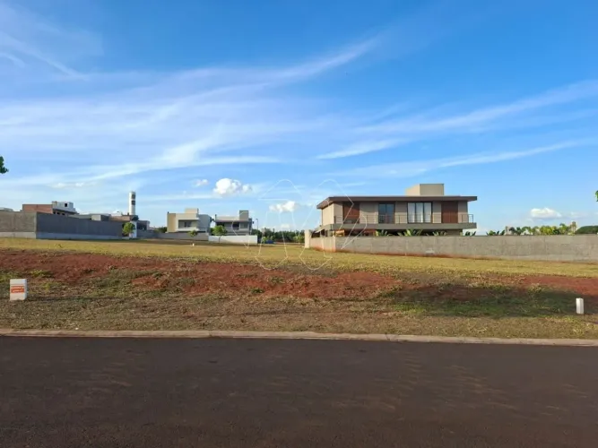 Venda de Terreno / Condomínio na cidade de Araraquara