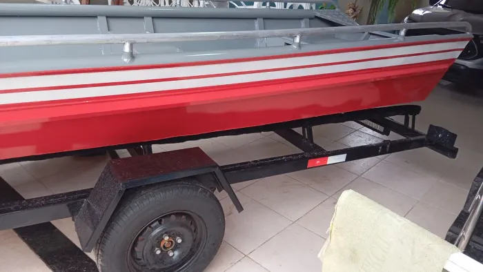 Bote (casco) de alumínio naval de 2mm (6,00 x 1,50 x 0,50m)  - desc no Pix ou até 15x 