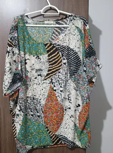 Blusa estilosa plus size