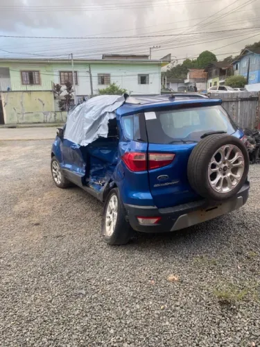 Sucata Ecosport titanium motor 2.0 para retirada de peças