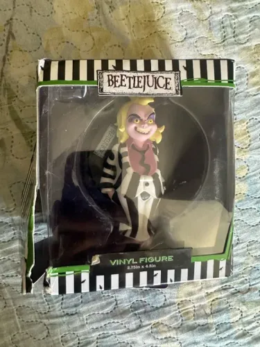 Beetlejuice - novo lacrado, caixa um pouco danificada.