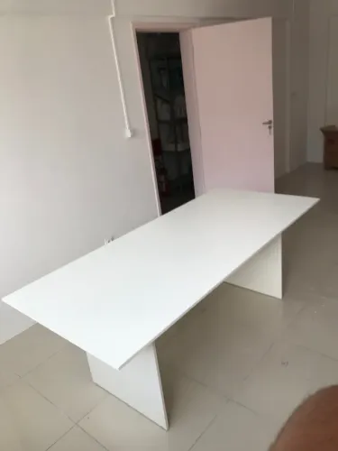 Mesa de reunião branca 2,0 x 0,90