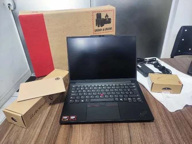 NOTEBOOK LENOVO THINKPAD E14 8/512GB Tela 14" WUXGA NOVO 