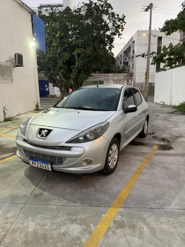 Peugeot 207 XR Sport 1.4 Flex 8V 5P 2012