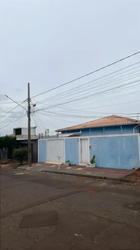 CÓD. 588 Casa à Venda ou Locação próxima à Av. Lúdio Coelho Campo Grande/MS