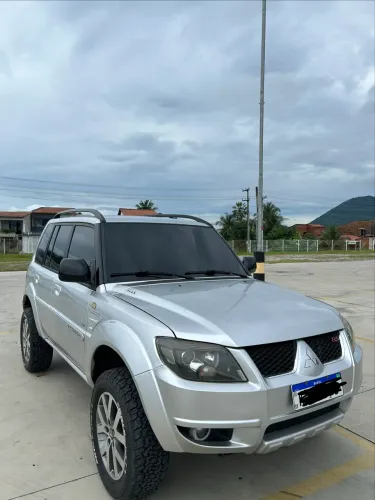 Mitsubishi Pajero TR4 2.0/ 2.0 Flex 16V 4X4 Aut. 2010