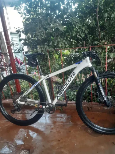 Bike 29 absolute MTB bike boa pra trilha vale quase 3 mil quero 1300$ pra leva embora