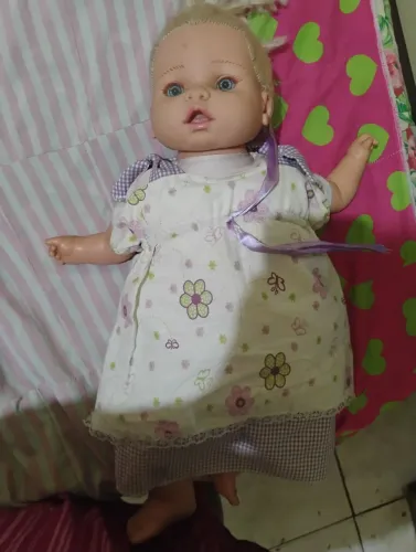 Vendo essas duas lindas bonecas 