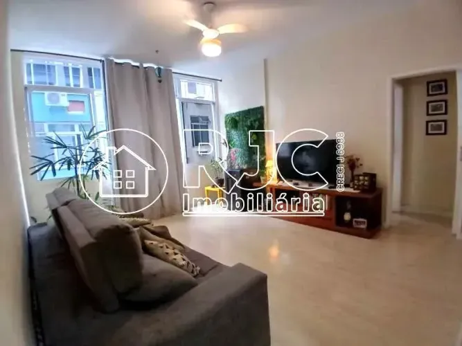 Tijuca - rua Carlos de |Vasconcelos. Apartamento reformado, 77m², 2 quartos, vaga garage