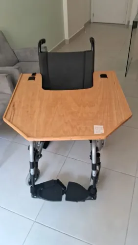 Vende-se Tabuas auxiliares