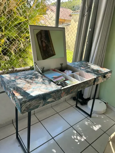 Aparador/ penteadeira