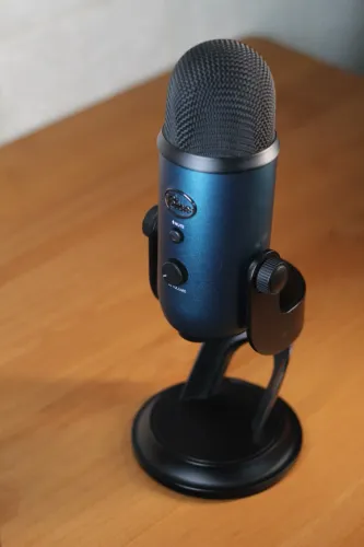 Microfone Blue Yeti + Pop Filter e Espuma NOVOS