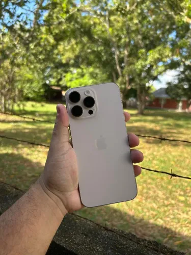 iPhone 16 pro max
