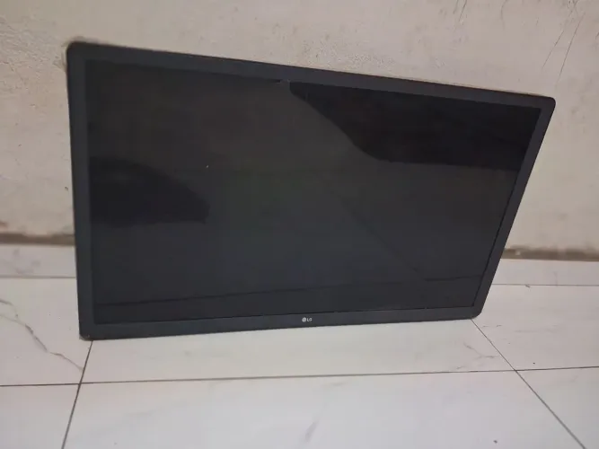 Venda TV LG 32 polegada tela trincada