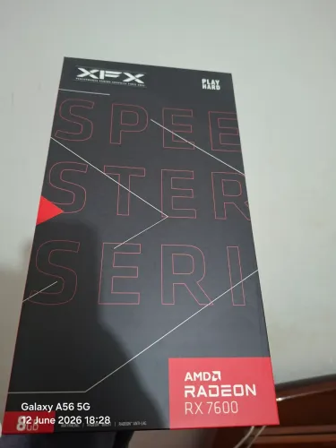 Placa De Vídeo AMD Radeon RX 7600 8GB GDDR6 RDNA 3 - Semi Nova / Na Caixa