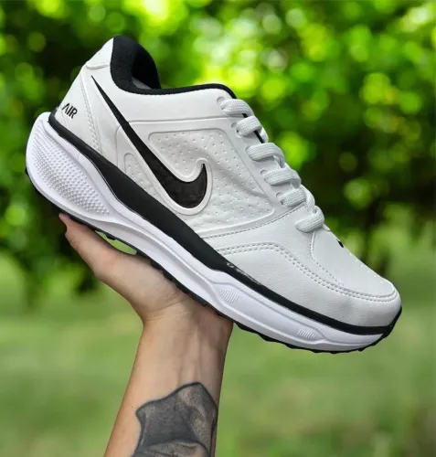Tenis casual