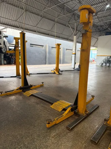 Elevador Automotivo BoxTop 2.500kg