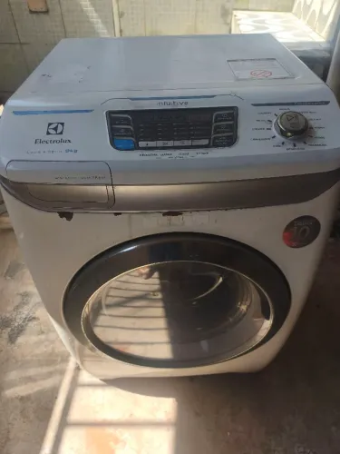 Máquina de lavar centrífuga e secar