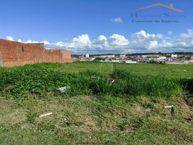 Terrenos para venda em Botucatu no bairro Jardim do Bosque