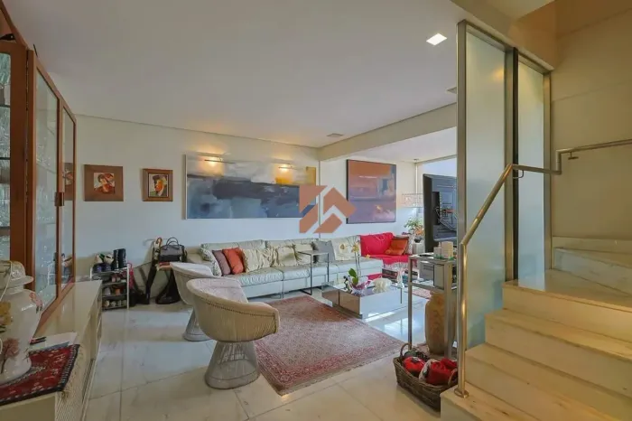 Apartamento 4 quartos à venda, 4 quartos, 1 suíte, 2 vagas, Vila Paris - Belo Horizonte/MG