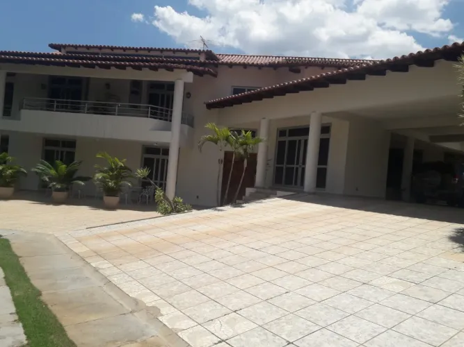 Casa Parkway - Quadra 15 - Excelente casa na quadra 15 do Parkway. Com dois pavimentos, ót