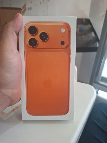 LACRADO iPhone 17 pro Max 256gb