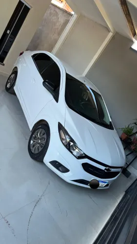 Chevrolet Joy Plus Black Ed.1.0 8V 4P Flex MEC 2021