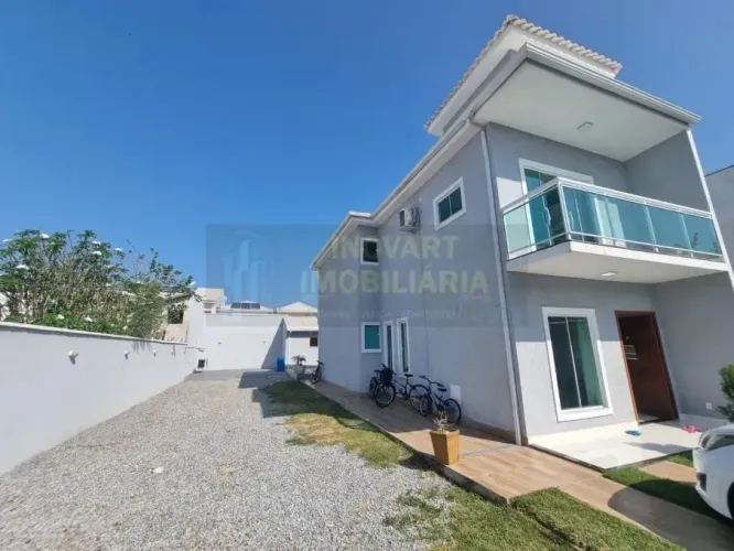 Casa Moderna à Venda em Nova São Pedro  São Pedro da Aldeia/RJ