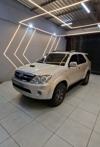 Toyota Hilux SW4 SRV D4-d 4X4 3.0 TDI Dies. AUT 2007