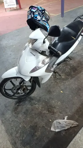 Honda biz