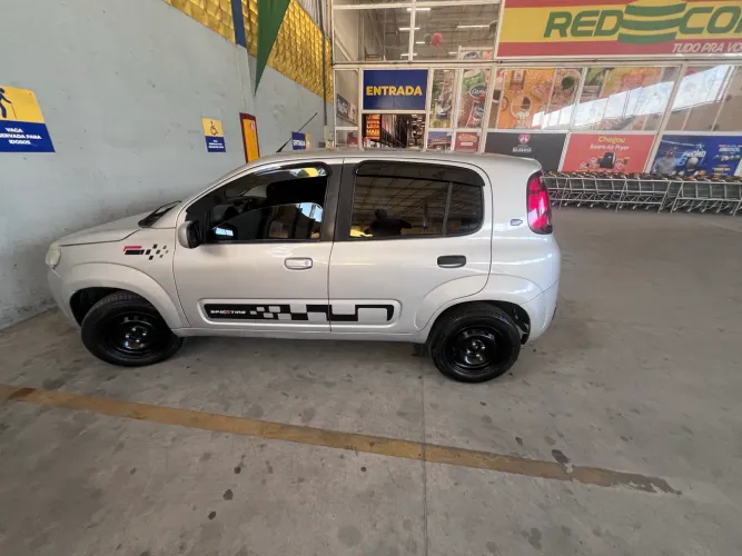 Fiat Uno Vivace/rua 1.0 EVO Fire Flex 8V 5P 2015