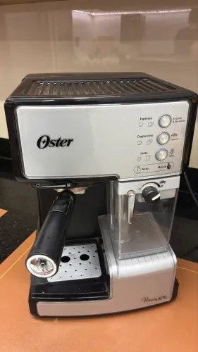 Cafeteira Oster Prima Latte