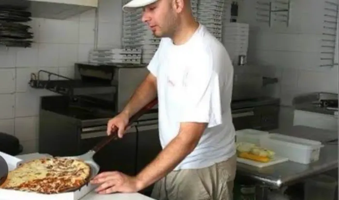 Freelance Auxiliar pizzaiolo com experiência