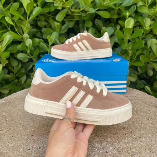 Tênis feminino Casual Sneaker