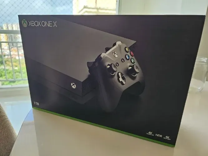 Xbox One X 1Tb 4K UltraHD HDR + 1Tb HD externo - usado