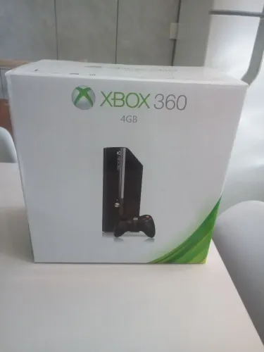 Xbox super slim na caixa bloqueado completo