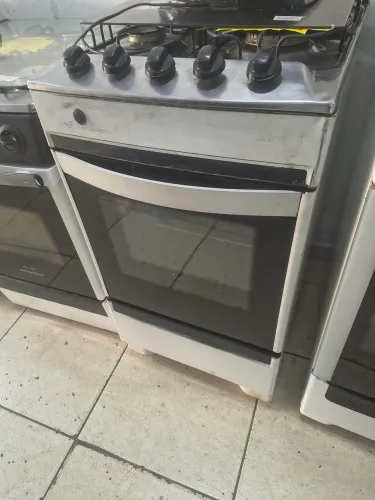 Vendo fogão 04 bocas Brastemp 
