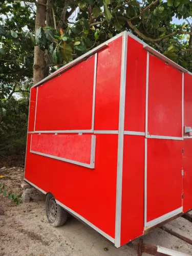 Vendo Food Truk em perfeito estado, usado somente alguns meses na pandemia,