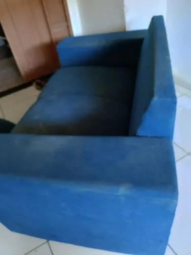 Sofá 2 lugares.