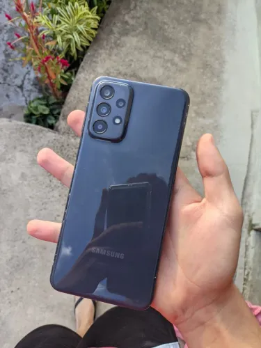 Vendo celular A23 novo