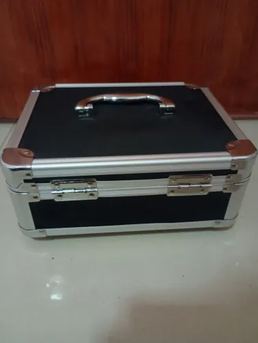 MALETA VAULTZ COM SENHA 