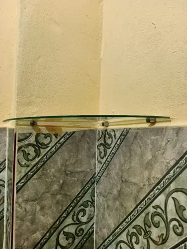 3 cantoneira de vidro ( para banheiro ou outros lugares de sua casa)