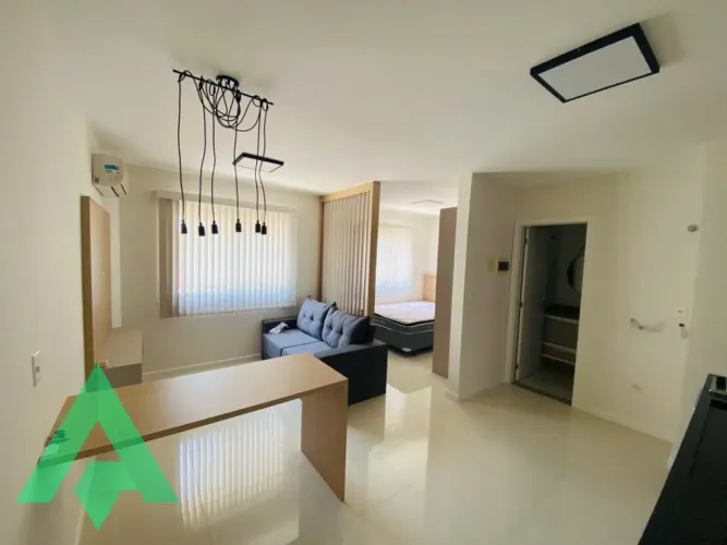 Loft mobiliado de 39m² para locação por R$ 2.000,00 - Bairro Itoupava Seca - Blumenau/SC.